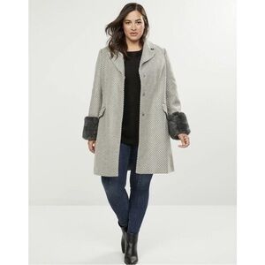 Lane Bryant NEW Herringbone Coat With Faux Fur Cuffs Size 18/20